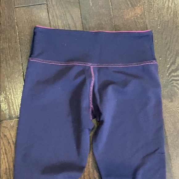 Lululemon pink purple wonderunder crop pant size 4 - Picture 4 of 12